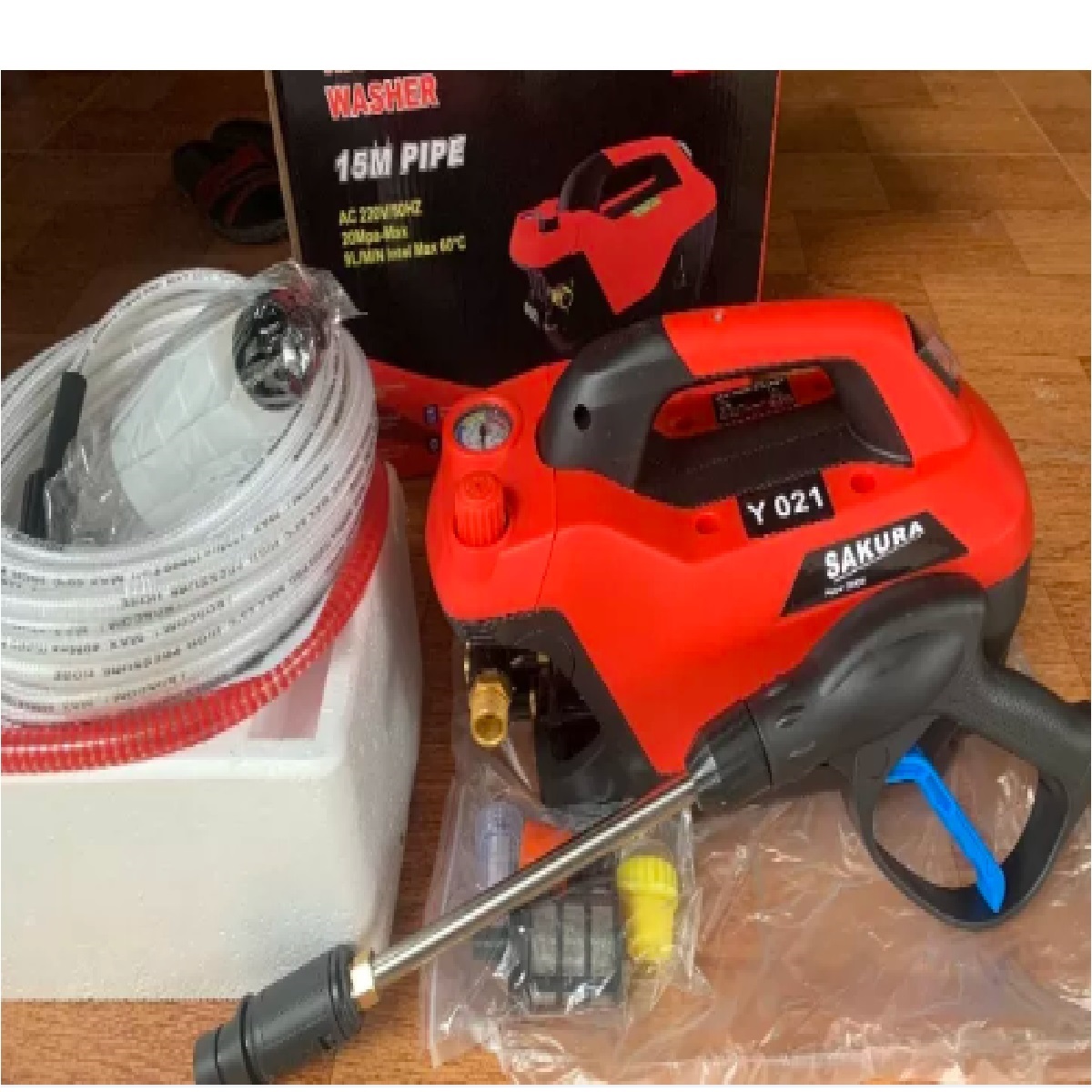 Máy rửa xe, máy xịt rửa áp lực cao dây đồng SakuzaJapan nhập khẩu khả năng tự hút nước chế độ tự ngắt mở khi dùng vòi phun