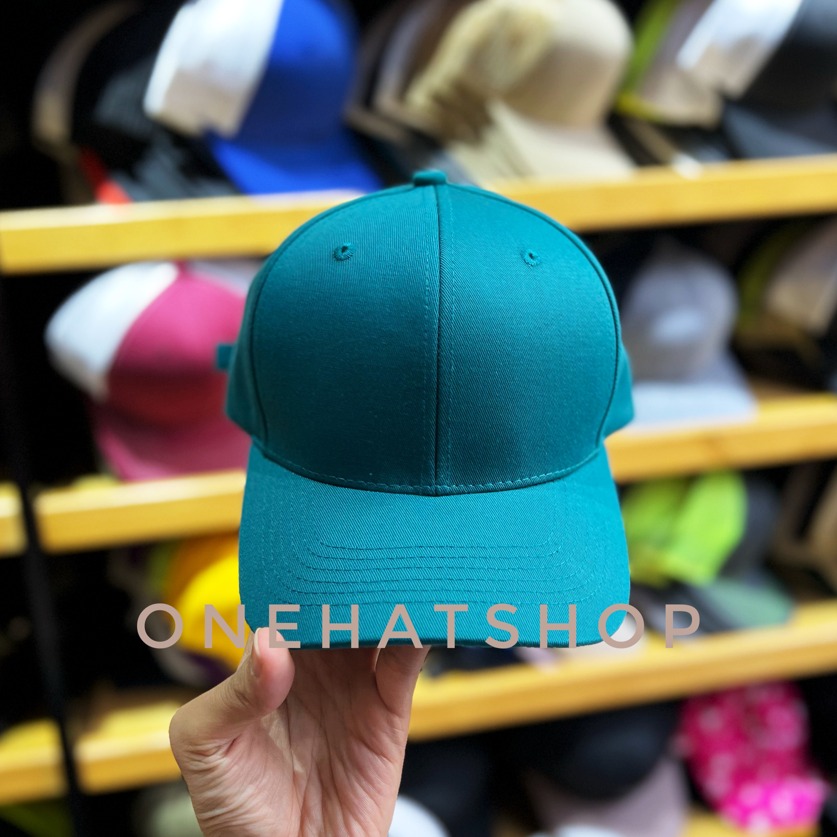 Nón lưỡi trai vành cong Trơn Xanh Lam quai khoá dây Brand One Hat