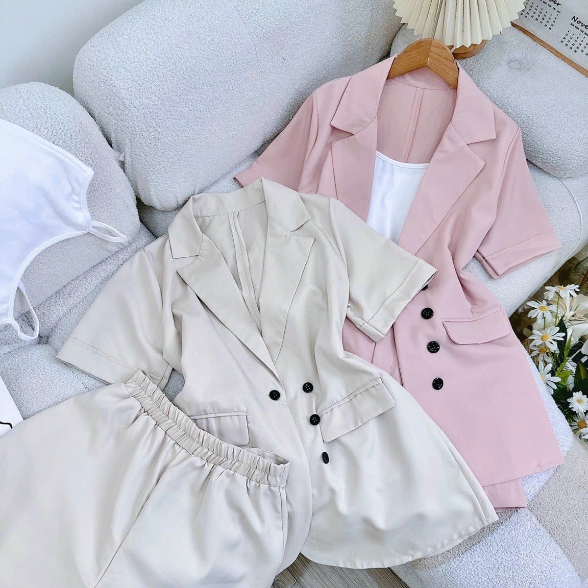 ÁO KHOÁC BLAZER / VEST NỮ PASTEL TAY LỬNG RỘNG SUÔNG TRƠN + QUẦN NGẮN GIẢ VÁY LƯNG CAO ỐNG RỘNG SHORTS + ÁO DÂY CROPTOP ĐI TIỆC ĐI LÀM CÔNG SỞ ĐI CHƠI DẠO PHỐ
