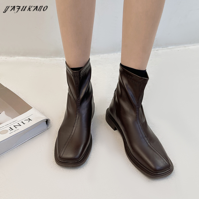 Vuông Hàn Quốc Ngón Chân Retro Cổ Ngắn Tăng 2021 Phụ Nữ Mới Mắt Cá Chân Giày Bốt Đơn Giản Tính Khí Dày Gót Phong Cách Anh Quốc Stovepipe Giày