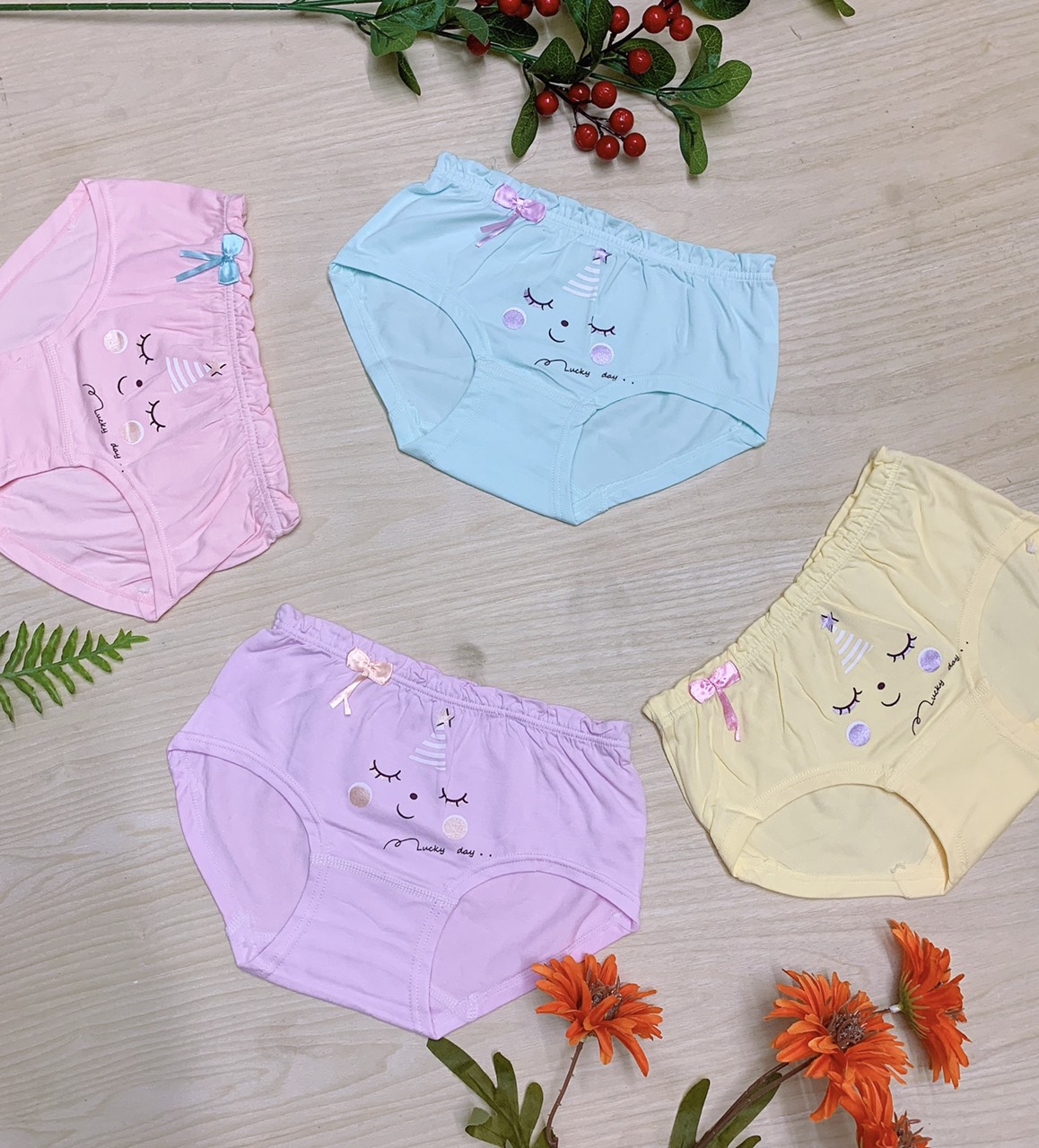 Combo 5 Quần Chip Bé Gái Thun Cotton - Quần Lót Bé Gái Cotton Co Dãn 4 Chiều Thoải Mái Vận Động Hình In Dễ Thương