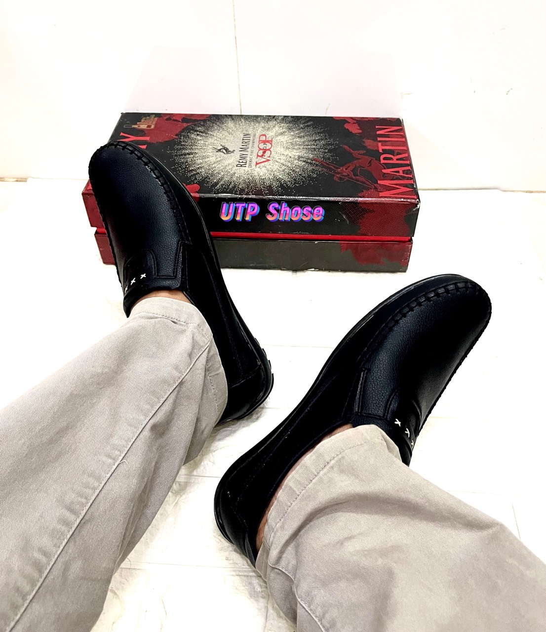 Giày lười nam da mềm..kiểu dáng đẹp..mã GM03..màu đen..size từ 38-43..mẫu mới nhất hiện nay