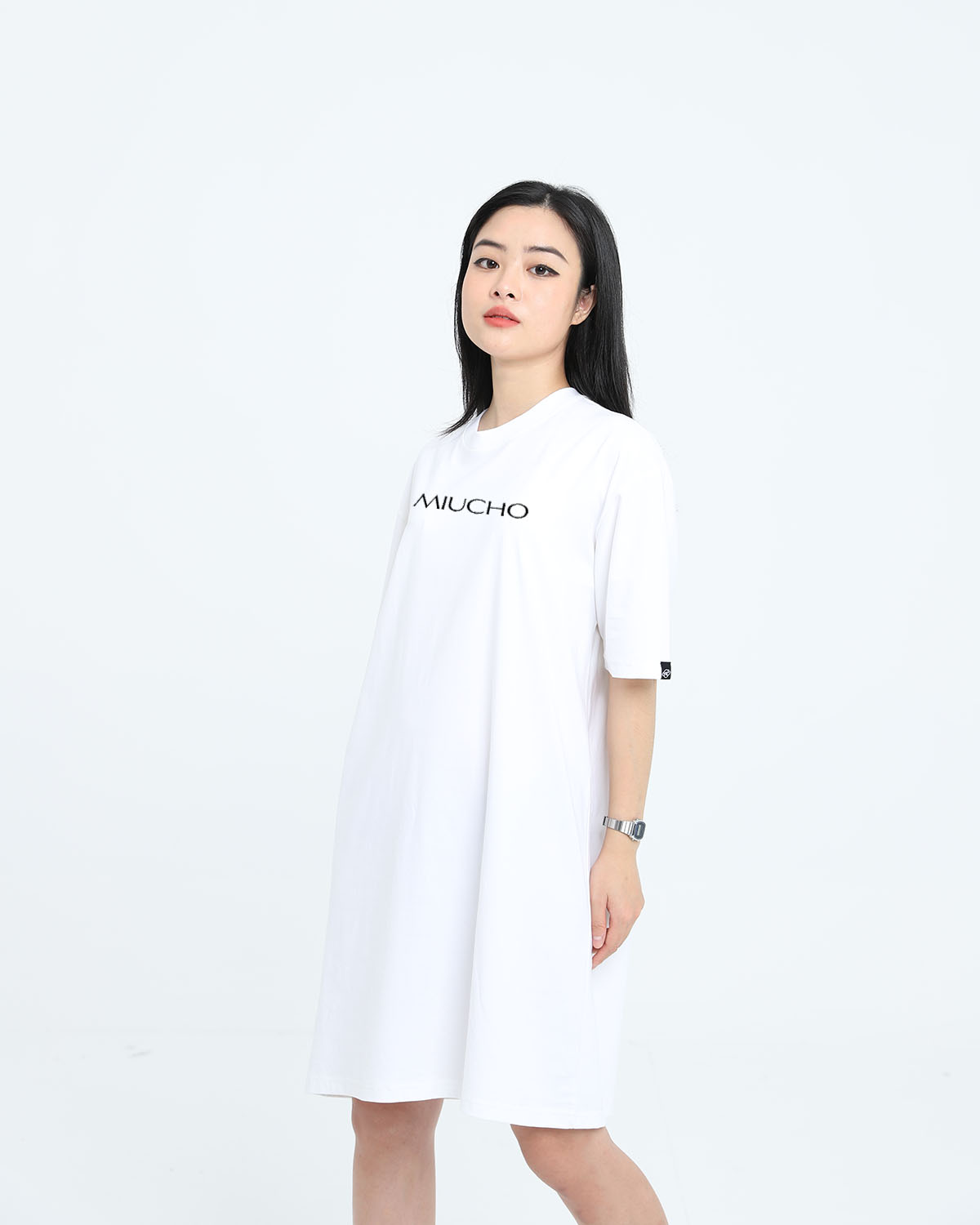 Đầm suông dài tay lỡ, váy suông dáng dài tay vintage nữ cổ tròn chất cotton bigsize DT030 Miucho in local brand