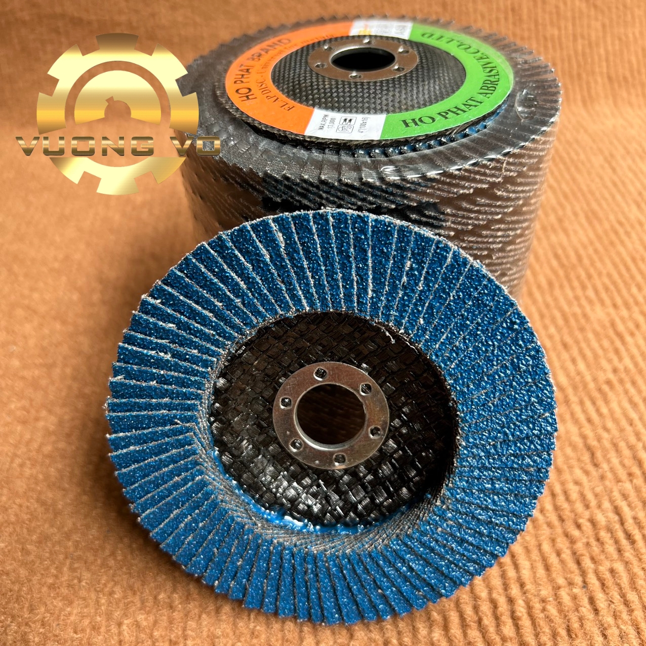 Vải nhám xếp dạng đĩa đường kính 4"