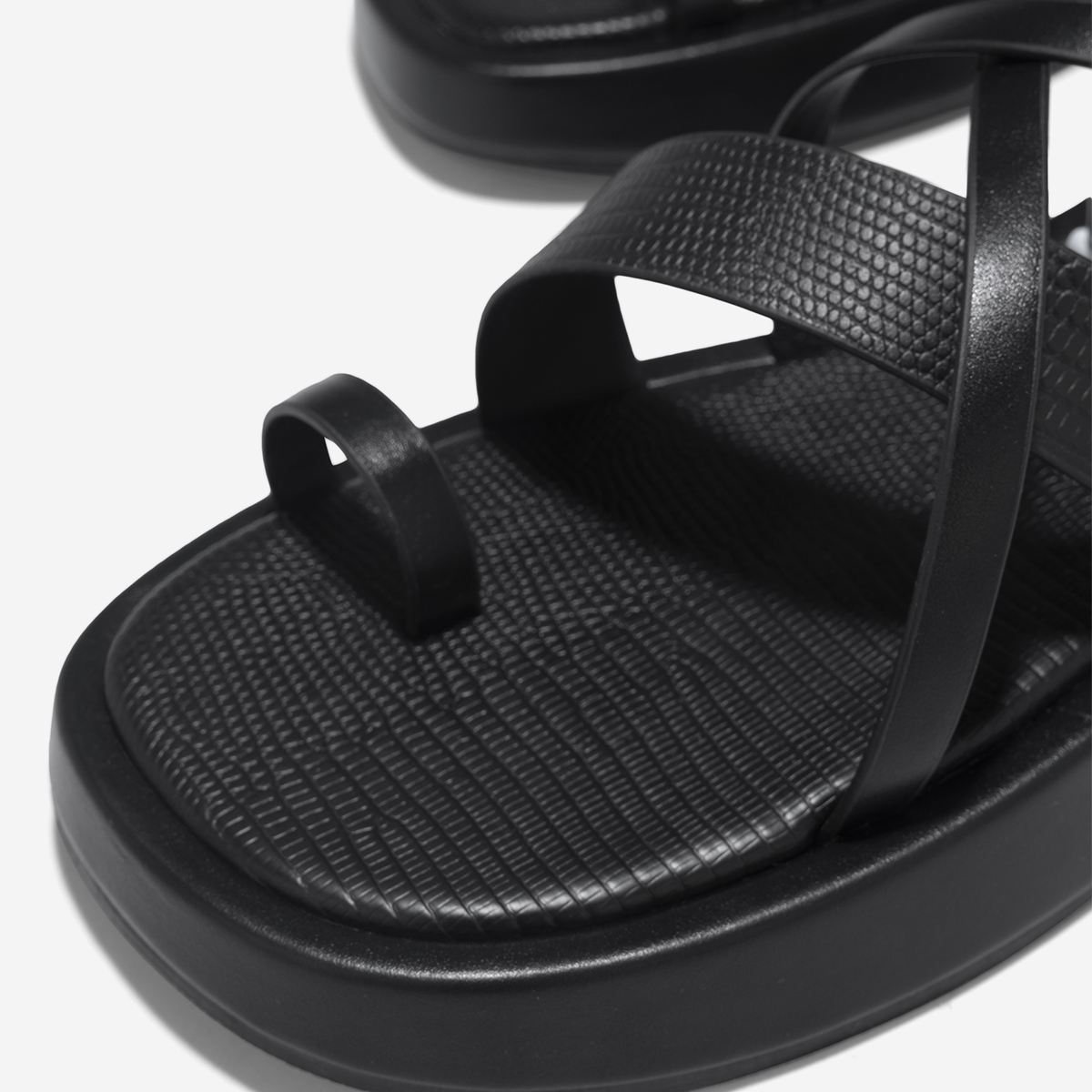 Giày Sandal Flatform Xỏ Ngón - SDK 0346