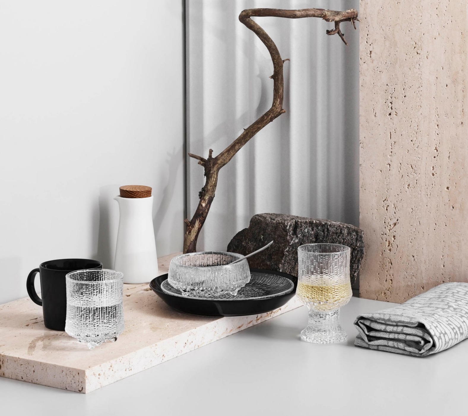 Bát thủy tinh cao cấp Ultima Thule 200mm Iittala