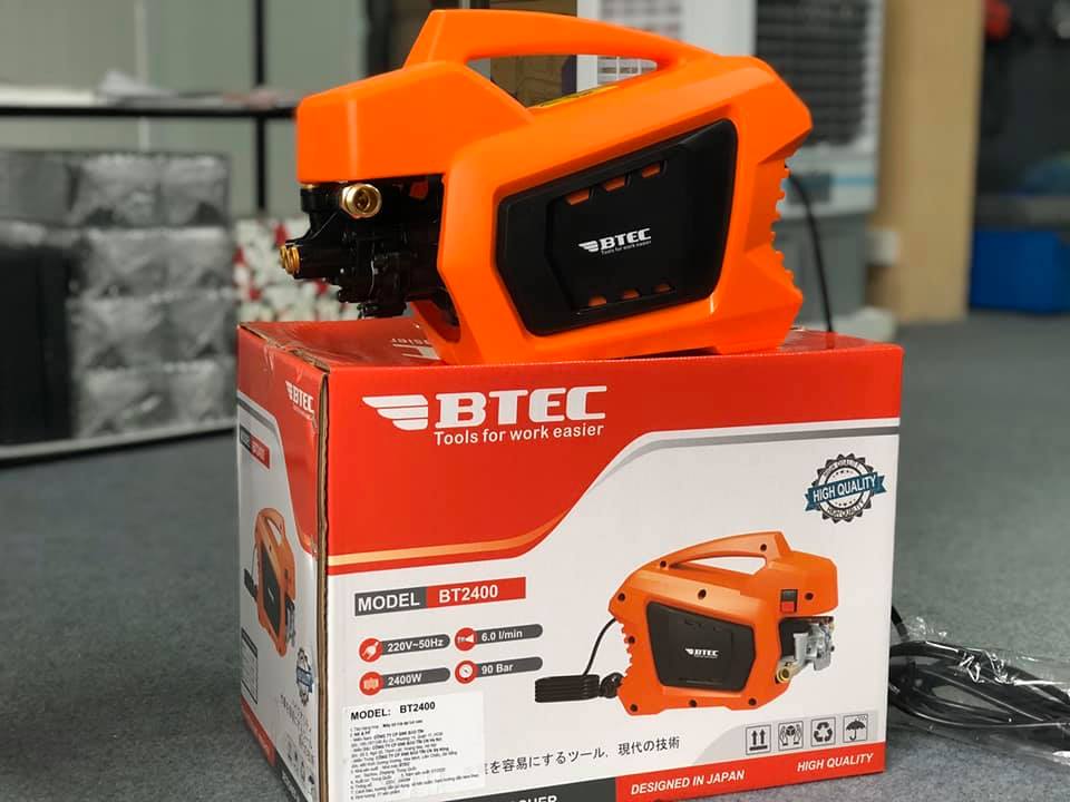 MÁY XỊT RỬA XE CAO CẤP BTEC BT2400 - HÀNG CHÍNH HÃNG