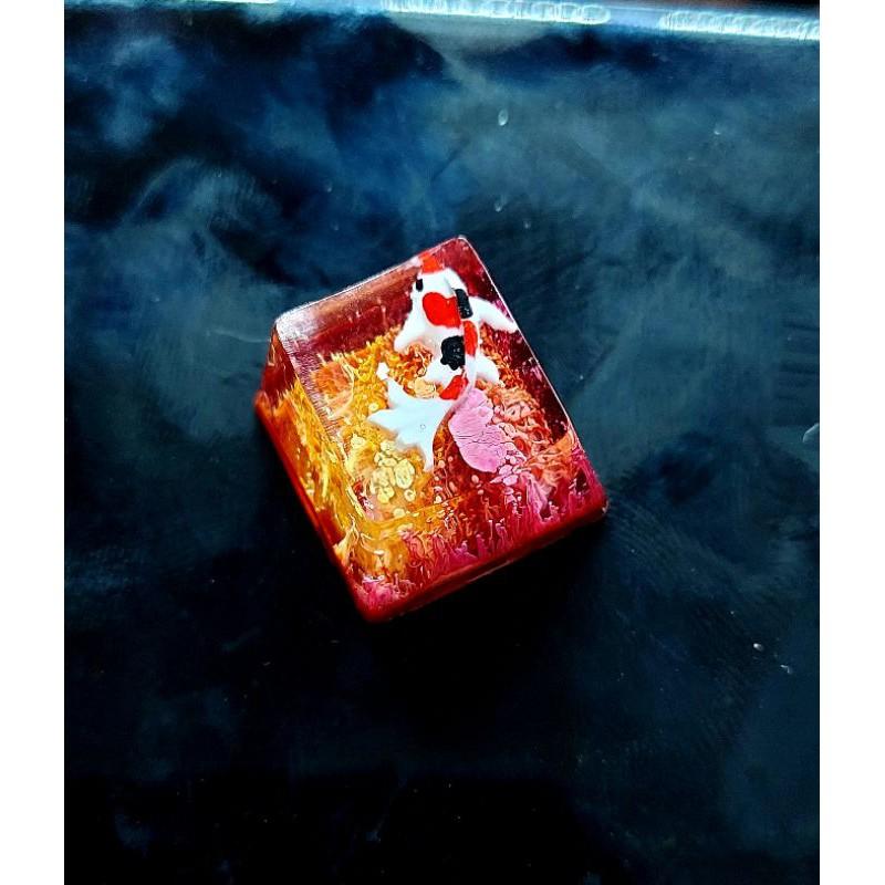 Keycap cá koi tone đỏ vàng trang trí bàn phím cơ gaming