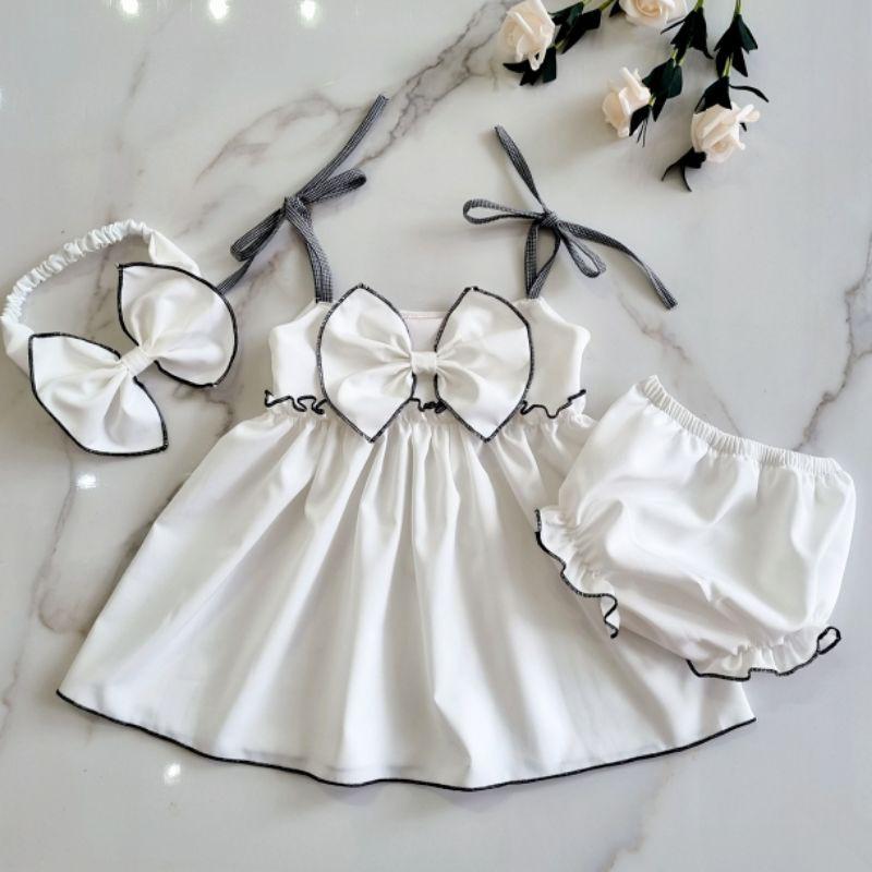 Combo set 2 dây trắng kèm vòng nơ iu lắm ạ