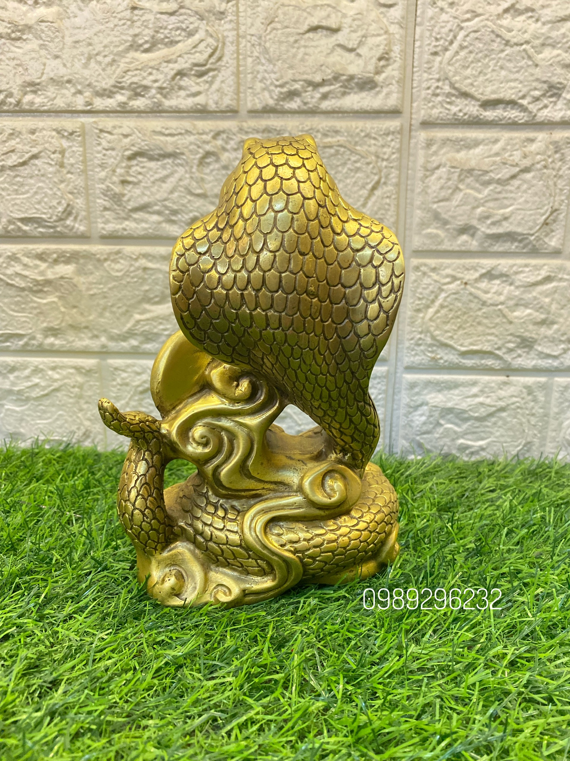 Tượng Rắn phong thủy chữ Phúc bằng đồng
