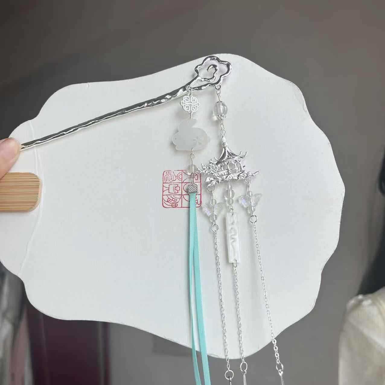 Trâm cài tóc màu bạc tua rua cổ trang, phụ kiện cài tóc ngôi đền cổ