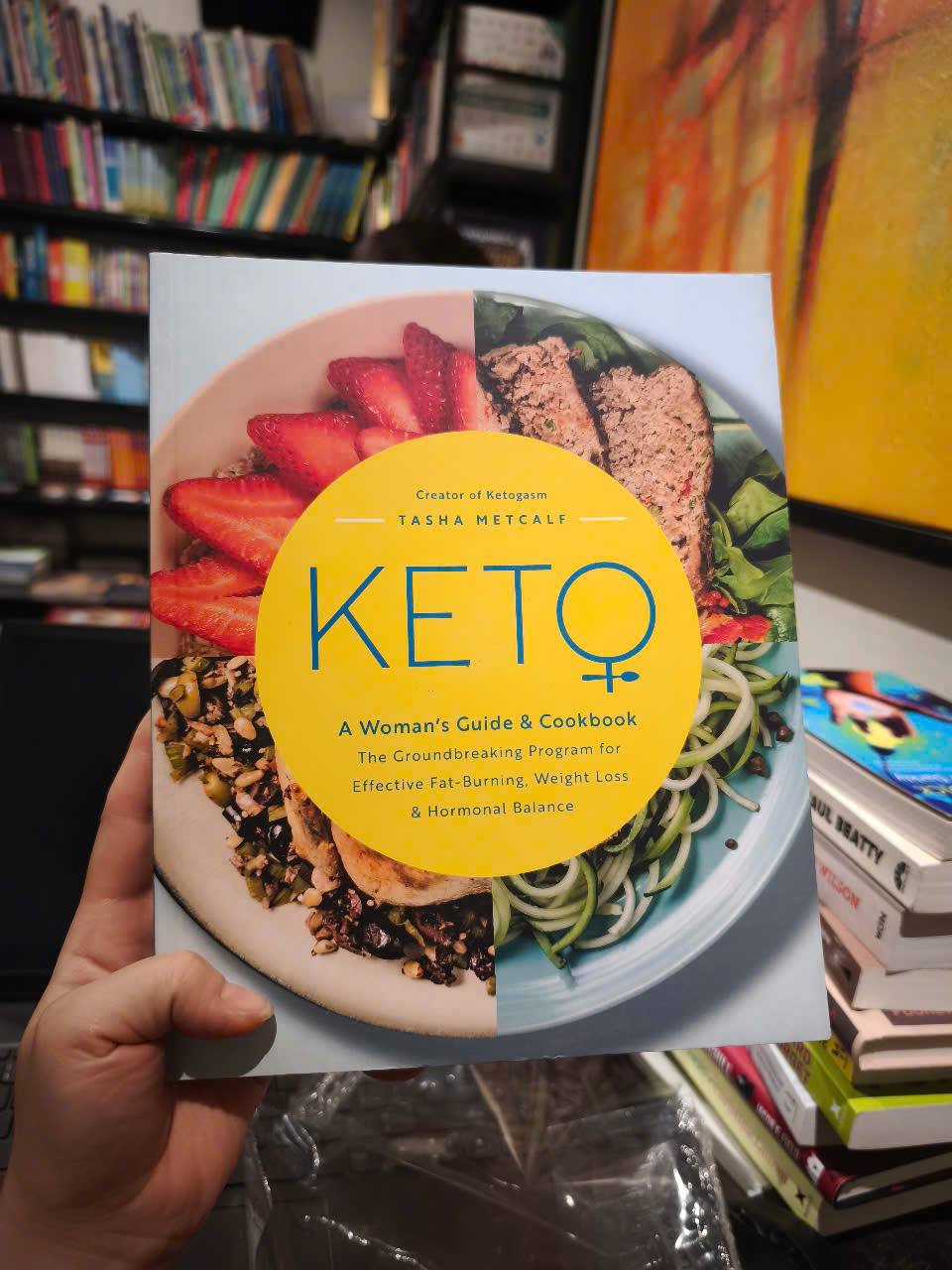 Sách - Keto: A Woman's Guide and Cookbook by Tasha Metcalf - Health / Food in English