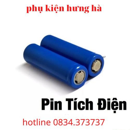 Pin quạt mini cầm tay