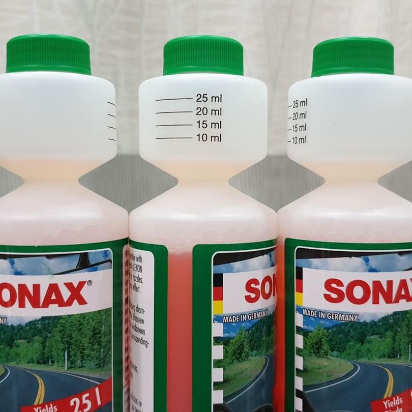 Nước rửa kính lái đậm đặc Sonax Clear View 1:100 Concentrate 250ml