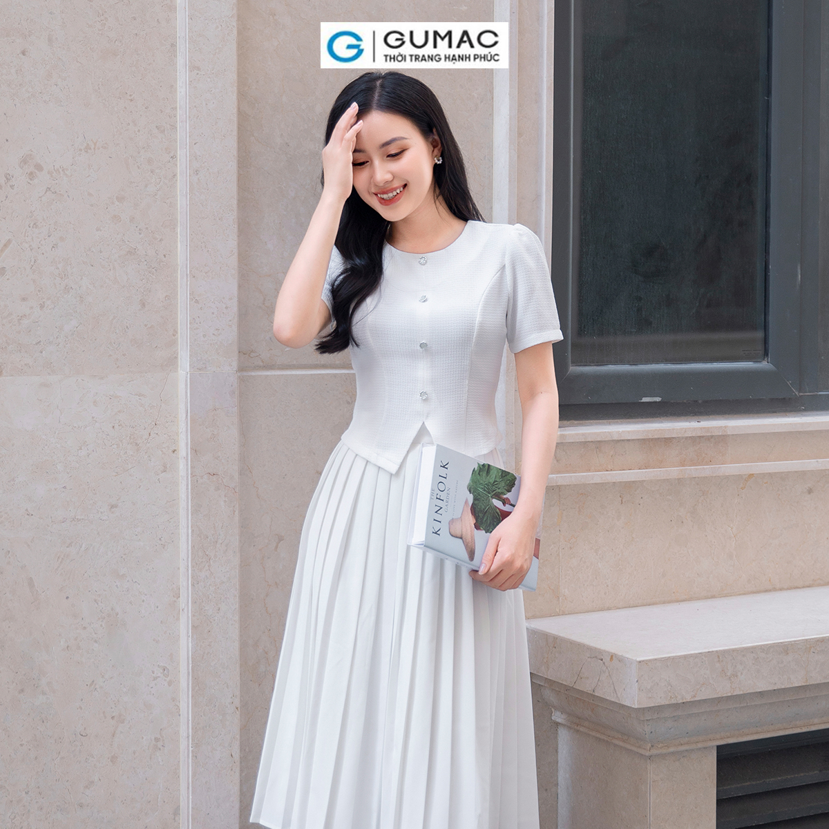 [BST MỚI THÁNG 9] Áo kiểu xẻ lai V GUMAC AD09006