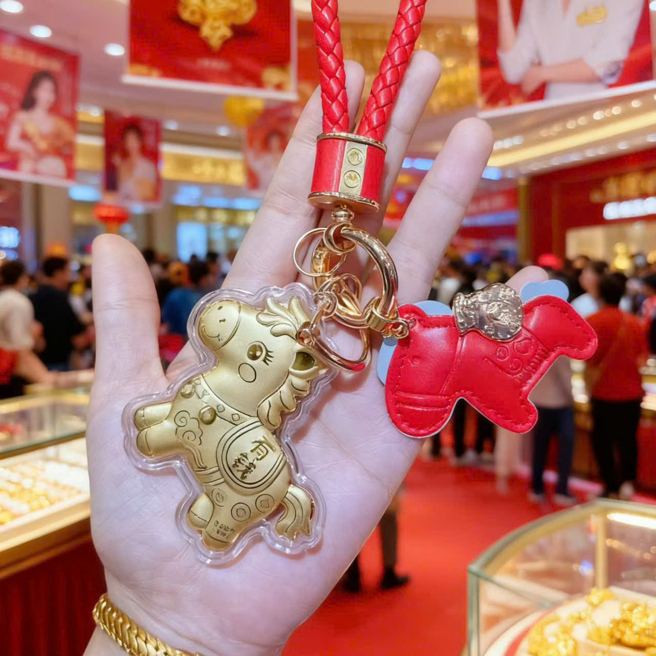 Móc Khóa Ngựa Vàng May Mắn – Biểu Tượng Mã Đáo Thành Công – Phụ Kiện Treo Balo, Túi Xách – Quà Tặng Ý Nghĩa - HÀNG CHÍNH HÃNG MINIIN