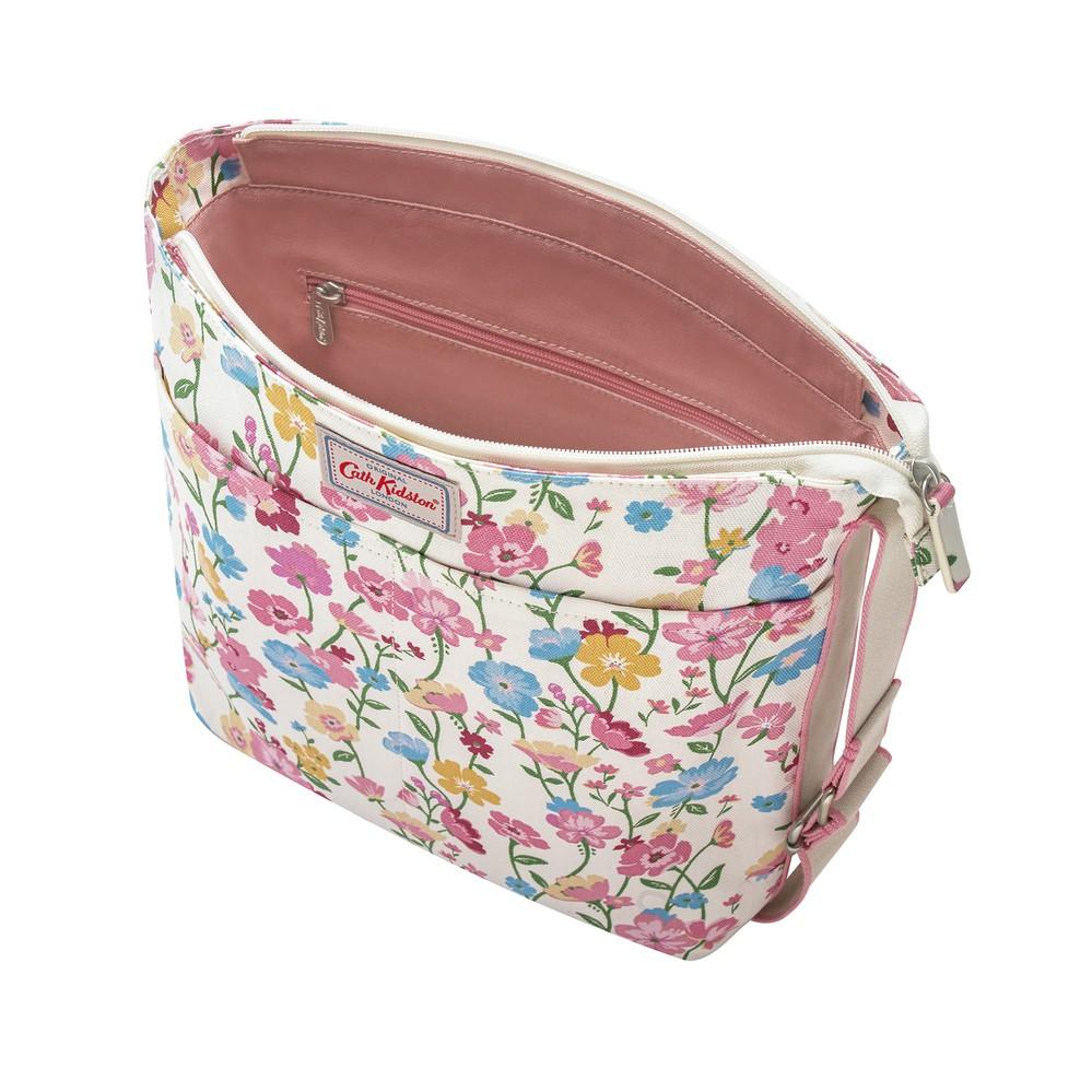 Cath Kidston - Túi đeo chéo Zipped Messenger Bag Park Meadow - 984034 - Warm Cream