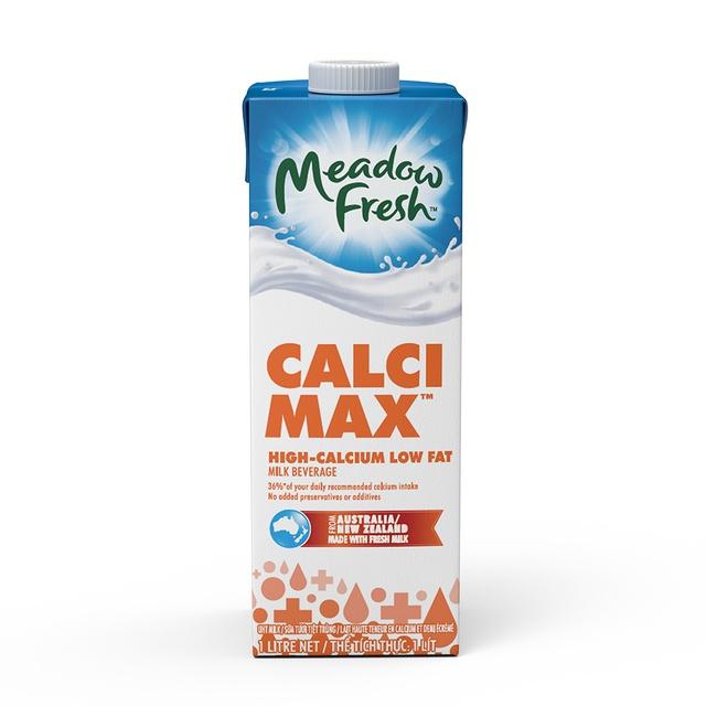 Thùng 12 hộp sữa tươi tiệt trùng Giàu Calci Ít béo Meadow Fresh 1L/ hộp