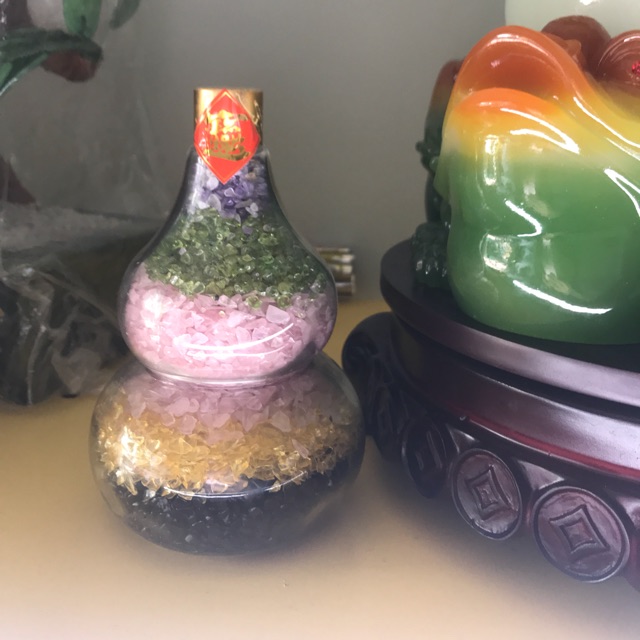 Tượng Hồ Lô phong thủy Hút Tài Thạch Anh đa sắc màu tự nhiên Anh Chị để bàn làm việc  bàn thờ Thần Tài Size vừa cao 15cm ngang 10cm ĐẸP ạ
