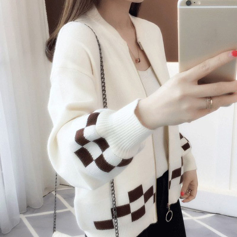 Hình ảnh Áo cardigan len nữ dáng ngắn phong cách Hàn Quốc khóa kéo, chất len mềm mại S0091
