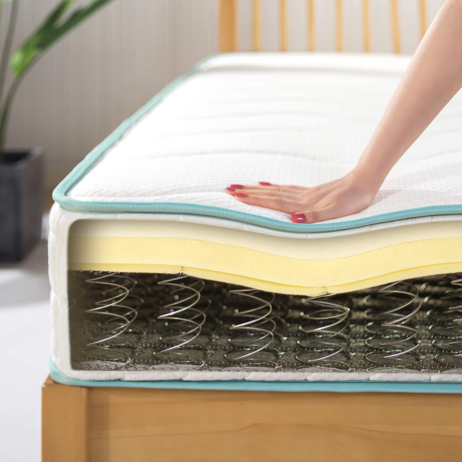 Nệm Lò Xo Cao Su Liên Kết Zinus 18cm Bonnel Mattress