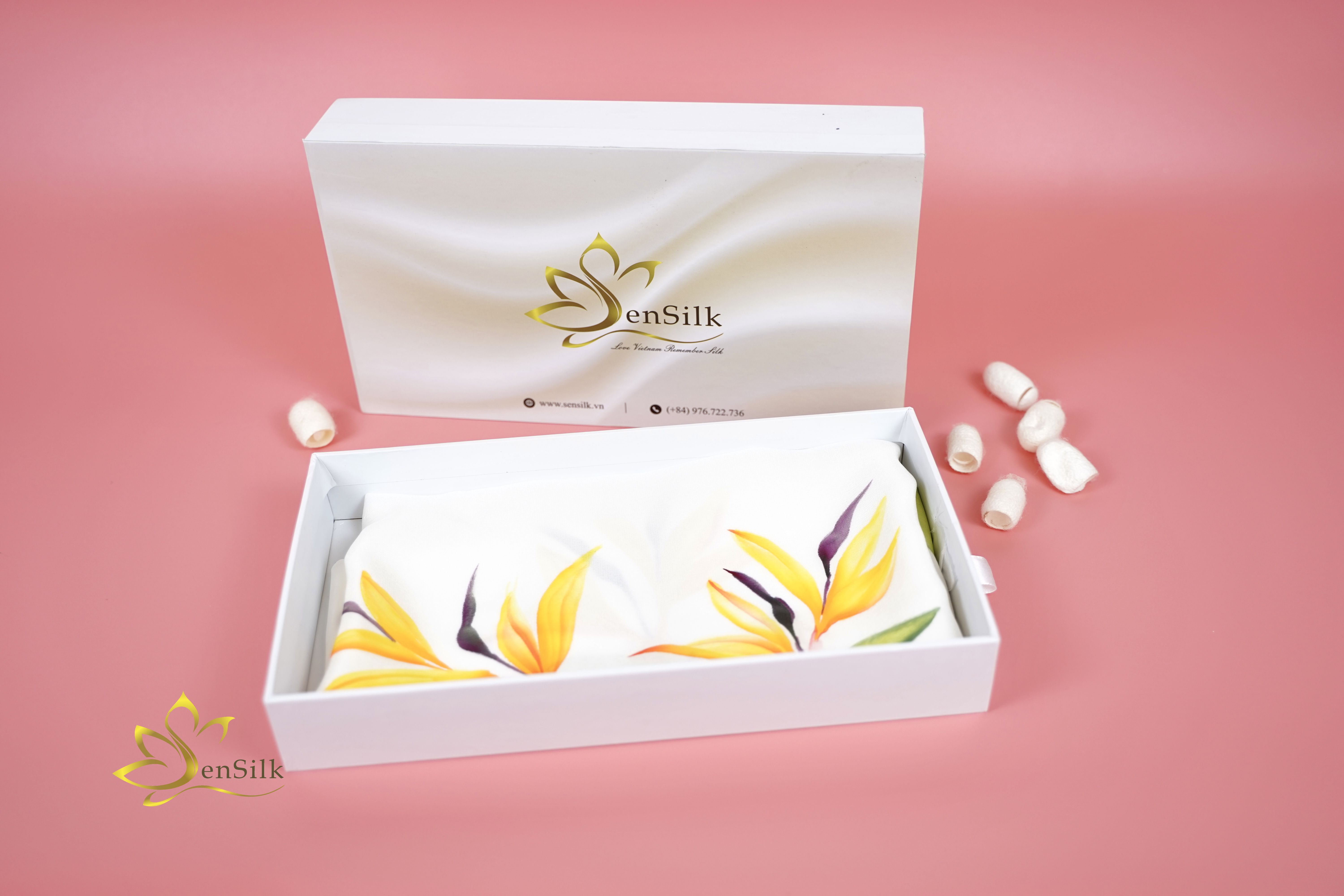 Khăn Lụa Bảo Lộc Vẽ Tay Hoa Thiên Điểu SenSilk, Quà Tặng Khăn Lụa Tơ Tằm