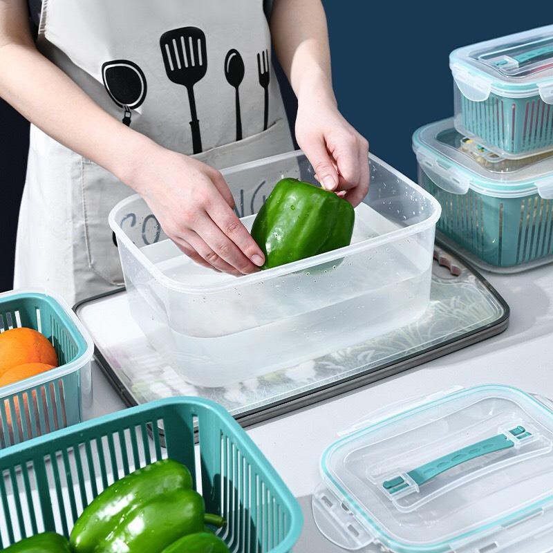 Combo 5 hộp nhựa kèm rổ đựng 2 in 1 cao cấp để và bảo quản thức ăn, rau củ quả tách nước, với 5 kích cỡ khác nhau dễ dàng xếp chồng lên nhau tiết kiệm không gian lưu trữ