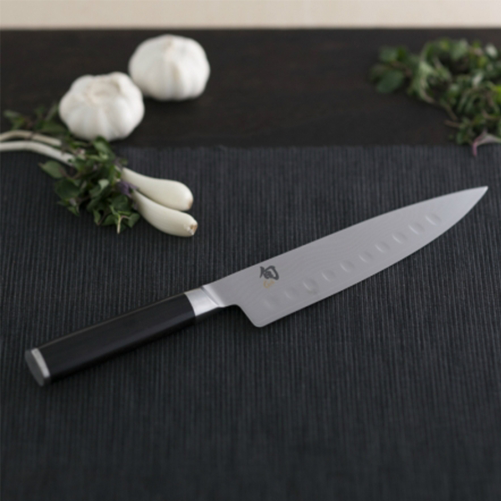 Dao bếp Nhật cao cấp Shun Classic H.G. Chef - Dao thái thịt cá thép Damascuss 69 lớp DM0719 (200mm) - Dao bếp Nhật chính hãng