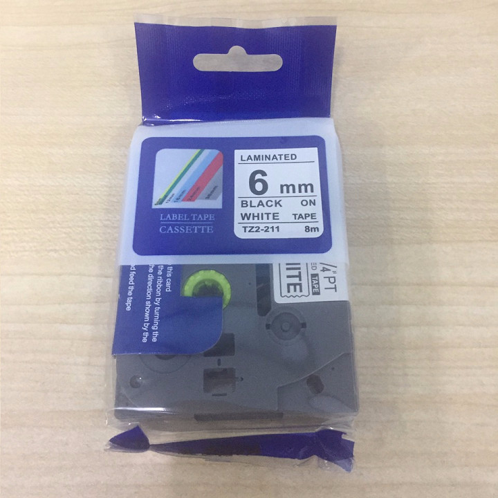 Nhãn in TZ2-211 tiêu chuẩn - Chữ đen trên nền trắng 6mm