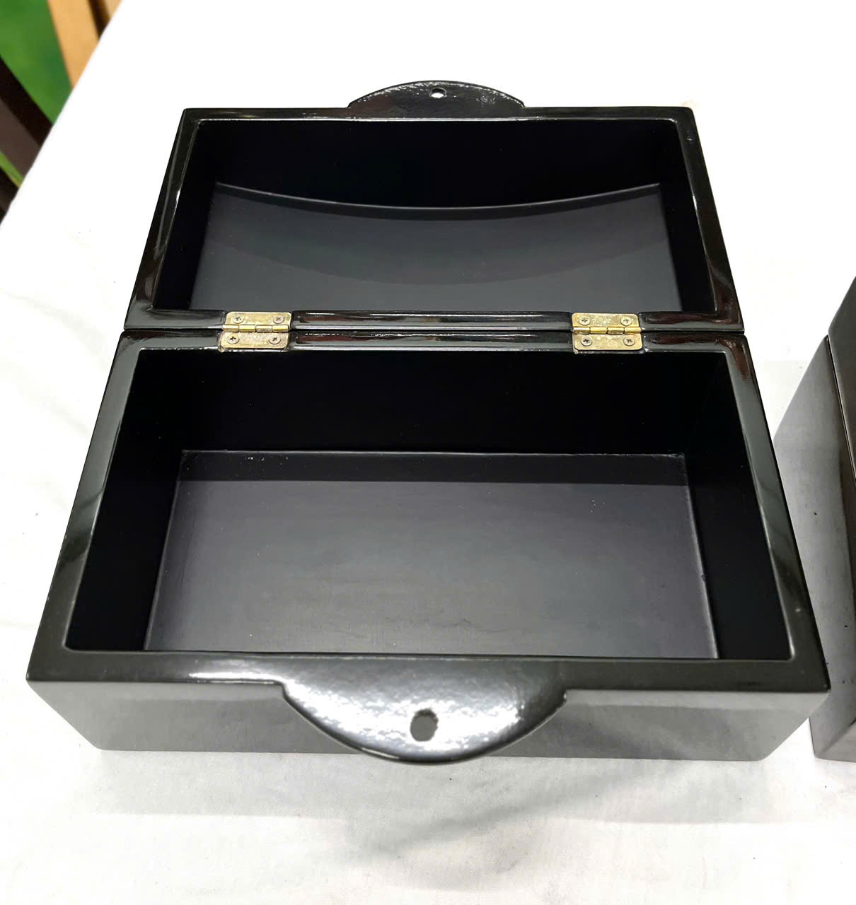 Hộp trang sức sơn mài độc đáo có kèm khóa chuồn chuồn