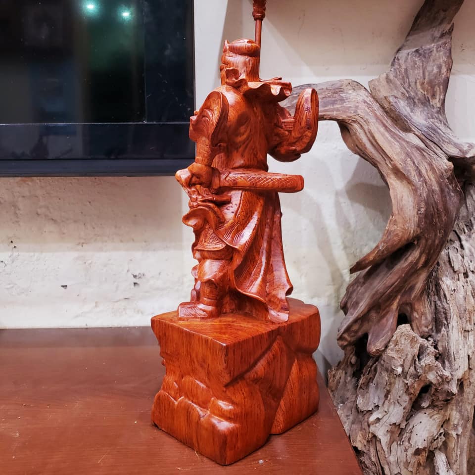 Tượng quan công quan vân trường quan vũ gỗ hương cao 30 cm