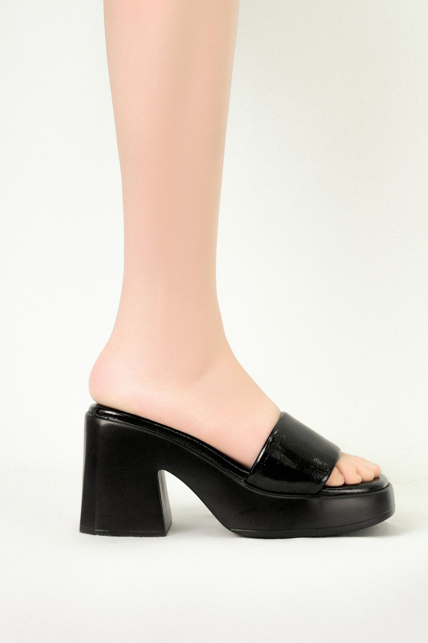 OLV - Giày Christa Black Heels