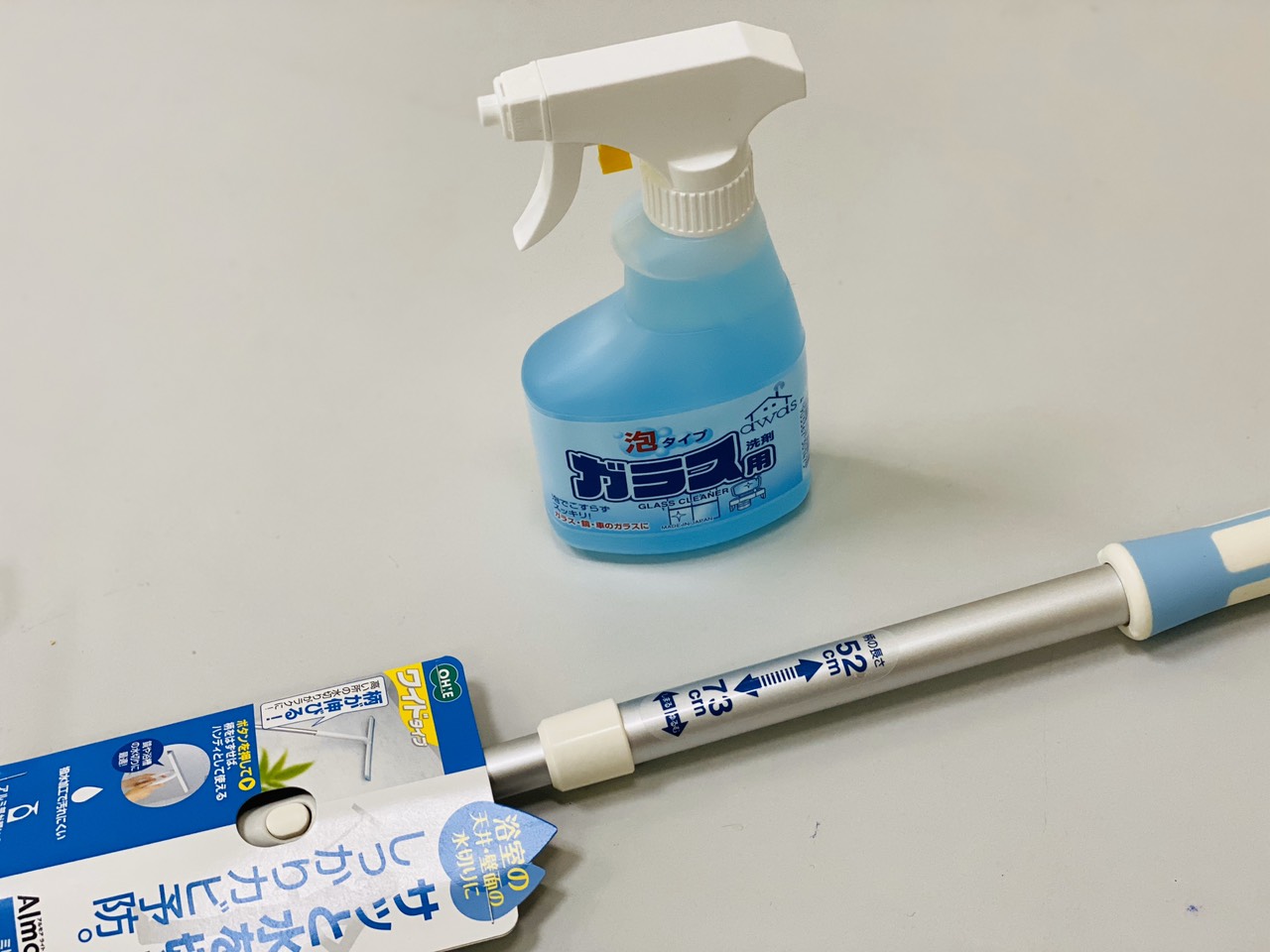 Combo Chai xịt vệ sinh kính 300ml Rocket nội địa Nhật Bản