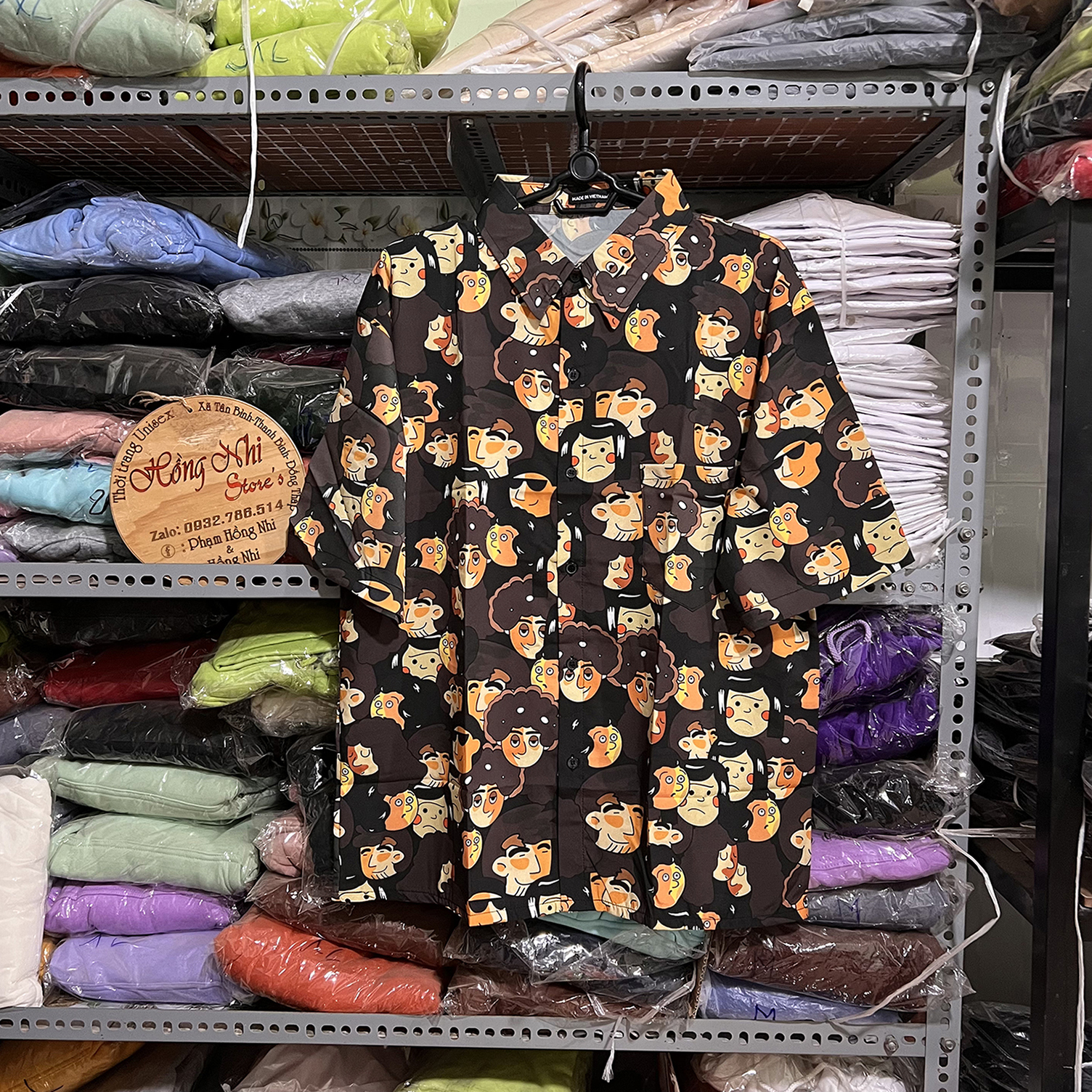 Áo Sơ Mi Hoạ Tiết Đi Biển Cậu Bé Tóc Xoăn Hoạt Hình Tay Lỡ Dáng Rộng Ulzzang Unisex - MM