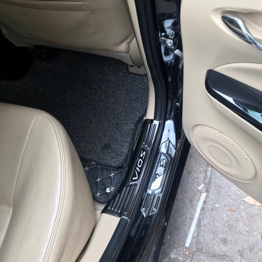 Ốp bậc cửa, nẹp bước chân, chống trầy cốp Cacbon xe Vios 2019- 2022 Vân carbon cao cấp
