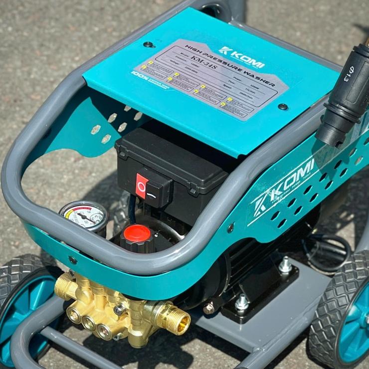MÁY XỊT RỬA XE CAO ÁP CÓ CHỈNH ÁP CHỐNG GIẬT 3200W KM-34S KOMI -HÀNG CHÍNH HÃNG