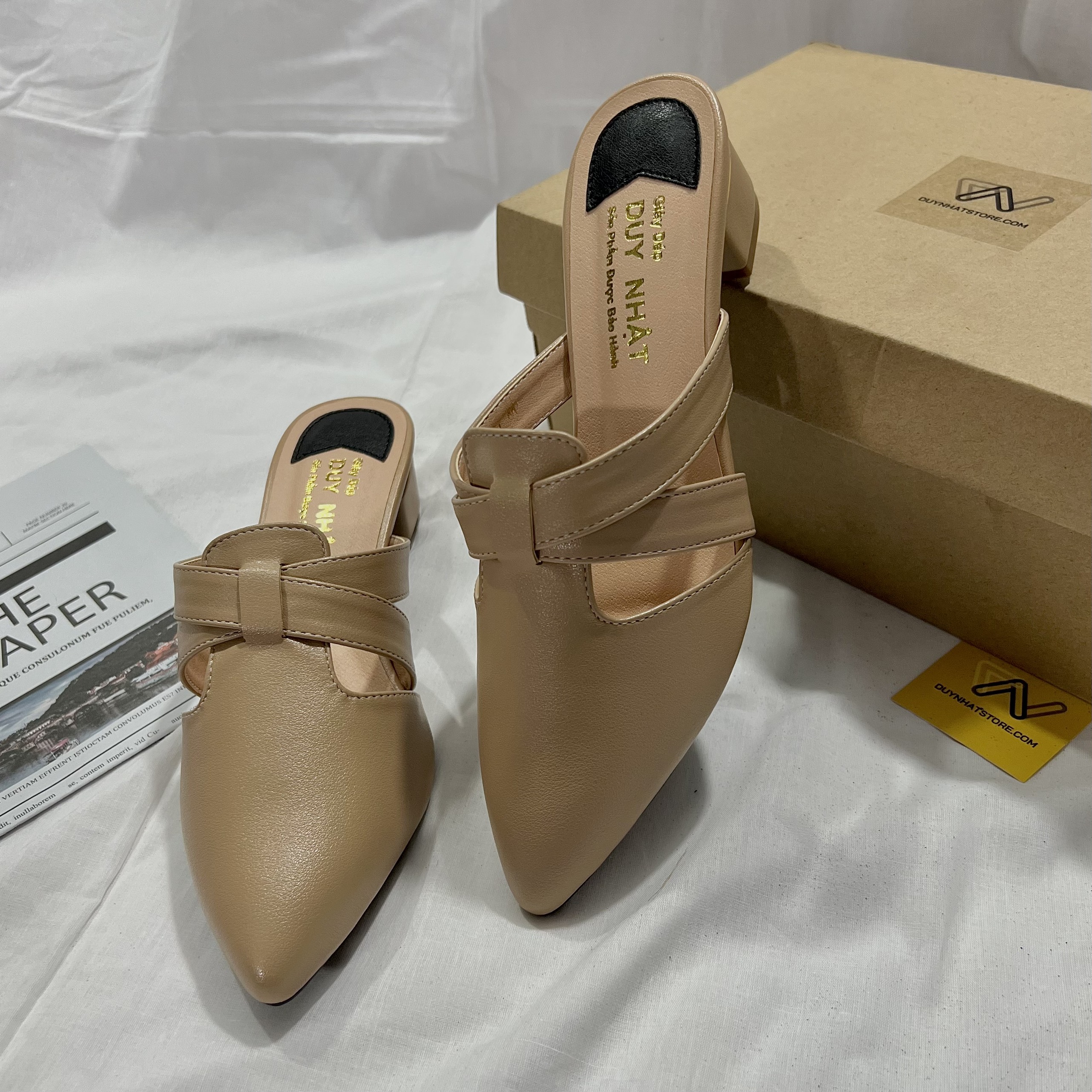 Dép Sục Cao Gót Bít Mũi Chéo Cao Gót Vuông 3cm 5cm Giày Duy Nhật Store Phối Da Mờ Thấp Đơn Giản Uzzang Size Lớn Đen Kem