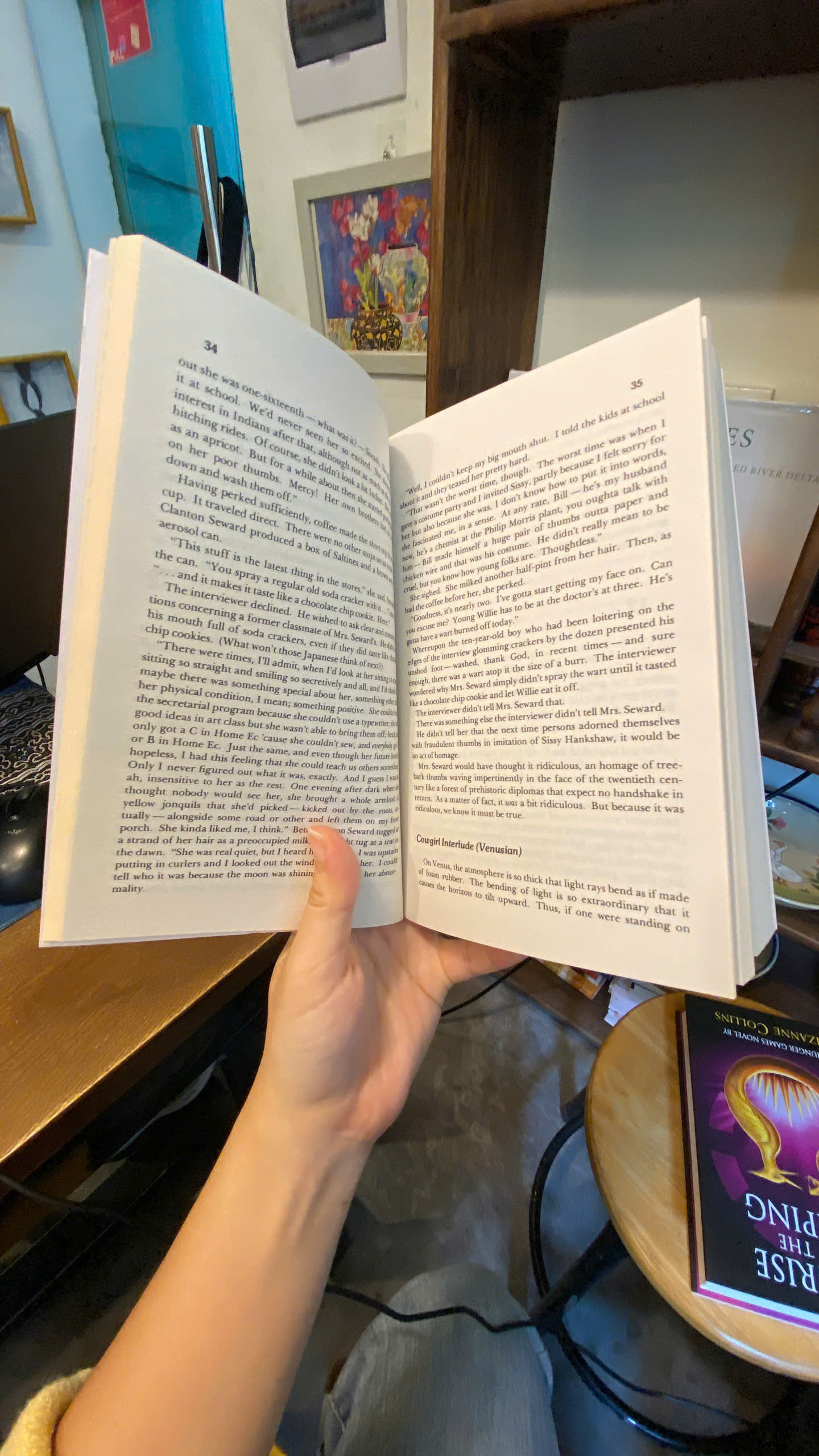 Sách - Even Cowgirls Get the Blues by Tom Robbins | English Fiction - Sách ngoại văn