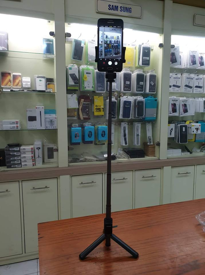 48053356 213575759582901 7334197828094263296 n - Gậy chụp hình Selfie Tripod Huawei 360 độ AF15