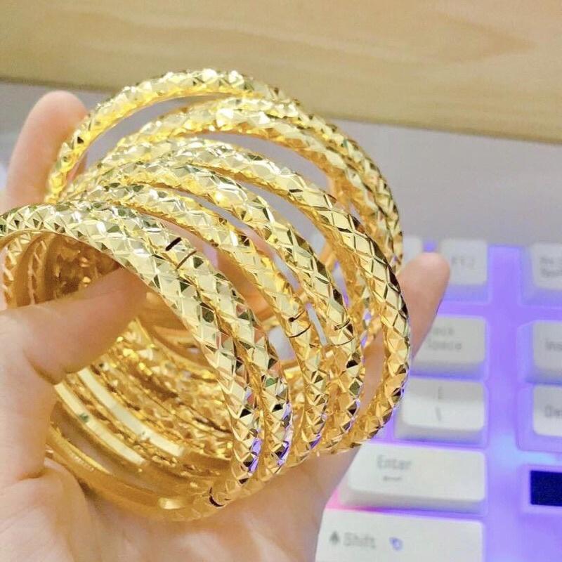 Vòng tay nữ khoá lưỡi gà khắc ký hiệu 10k siêu bền màu