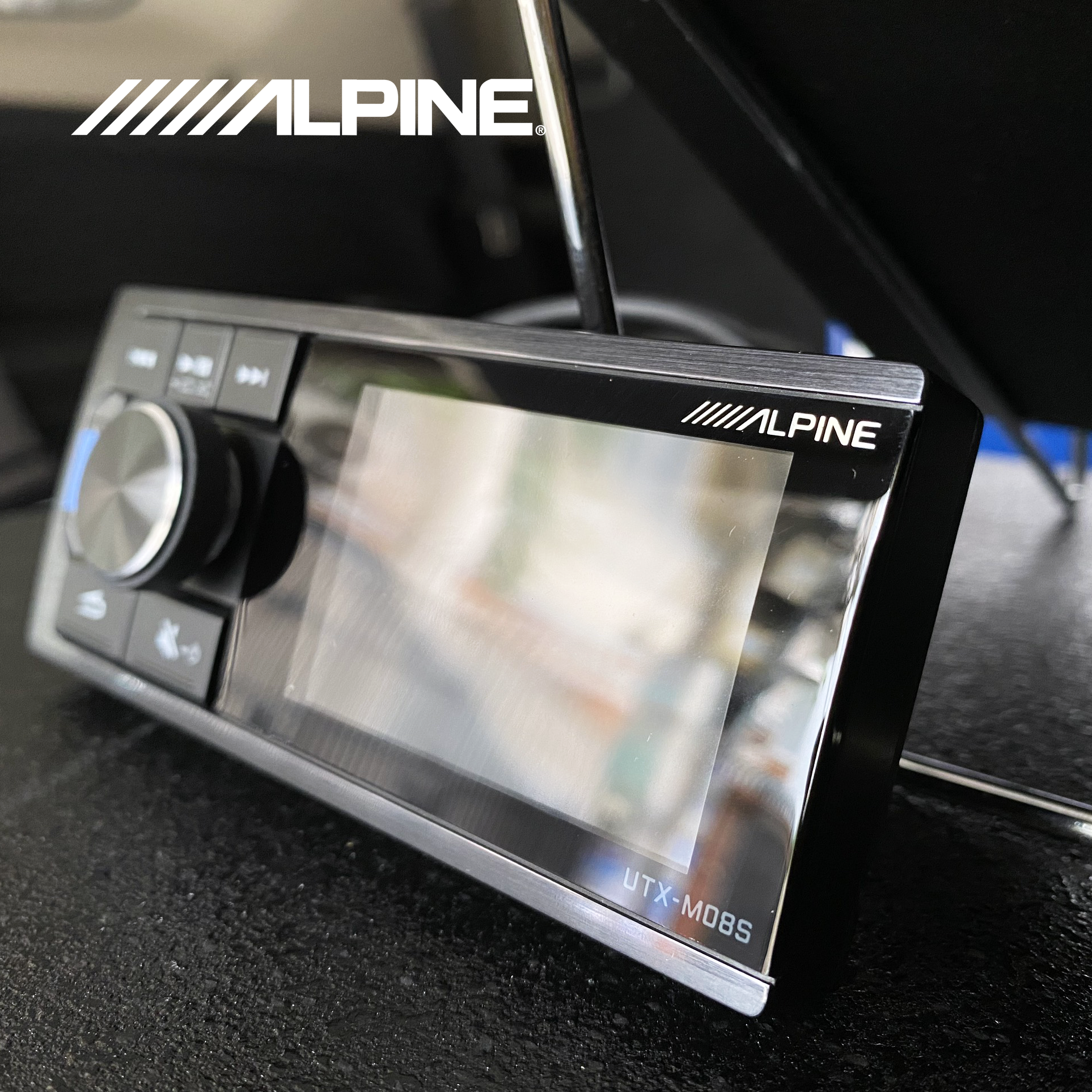 UTX-M08S Đầu phát nhạc Hires Alpine