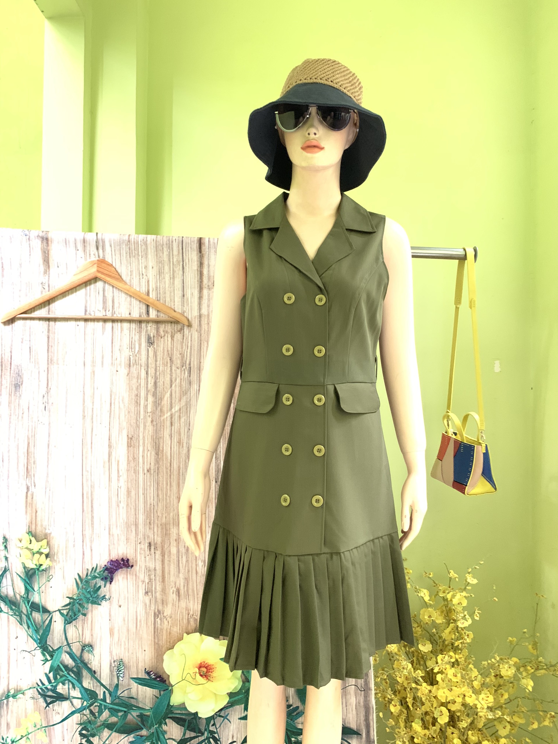 Đầm công sở, đầm dự tiệc thiết kế cổ vest lai xếp ly cực xinh