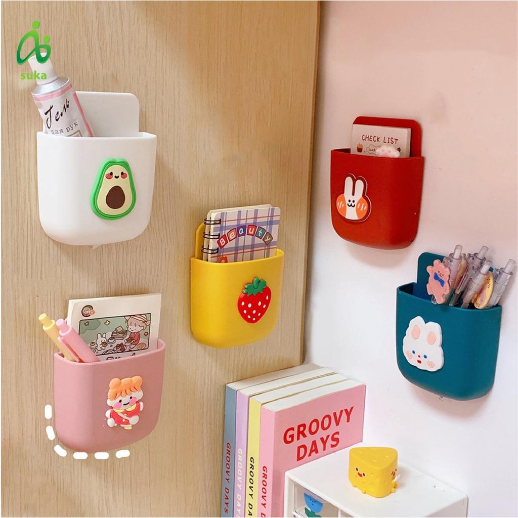 Kệ dán tường đựng điều khiển, điện thoại, đồ cá nhân đa năng tiện dụng dễ thương