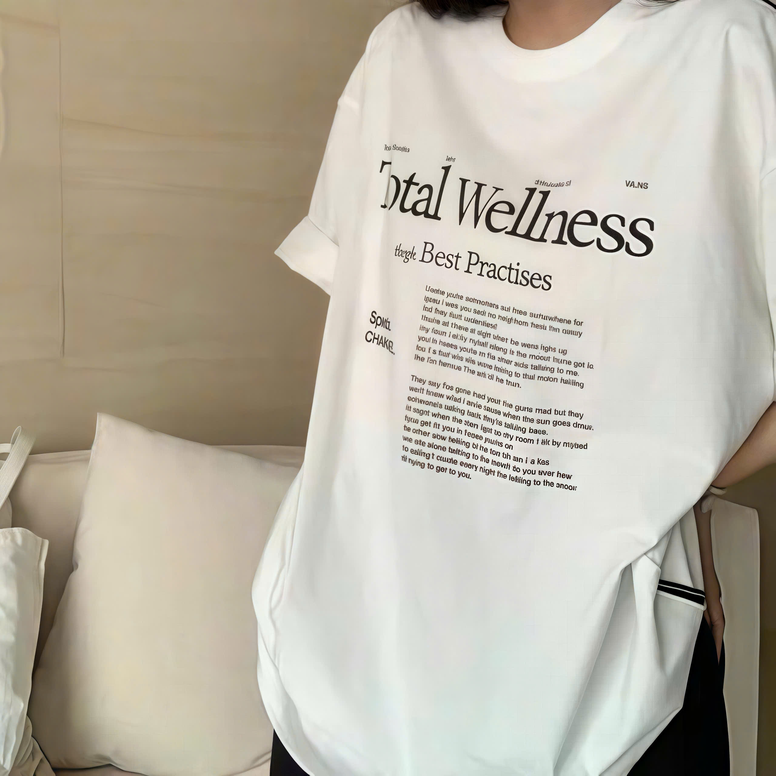 Áo phông nam nữ form rộng 2N Unisex thun cotton in chữ Total màu trắng/đen