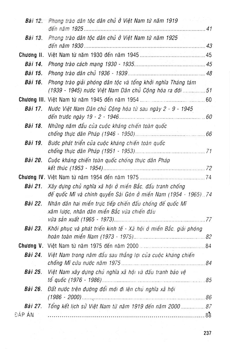 Sách Luyện Thi Trung Học Phổ Thông Quốc Gia 2019 - Khoa Học Xã Hội