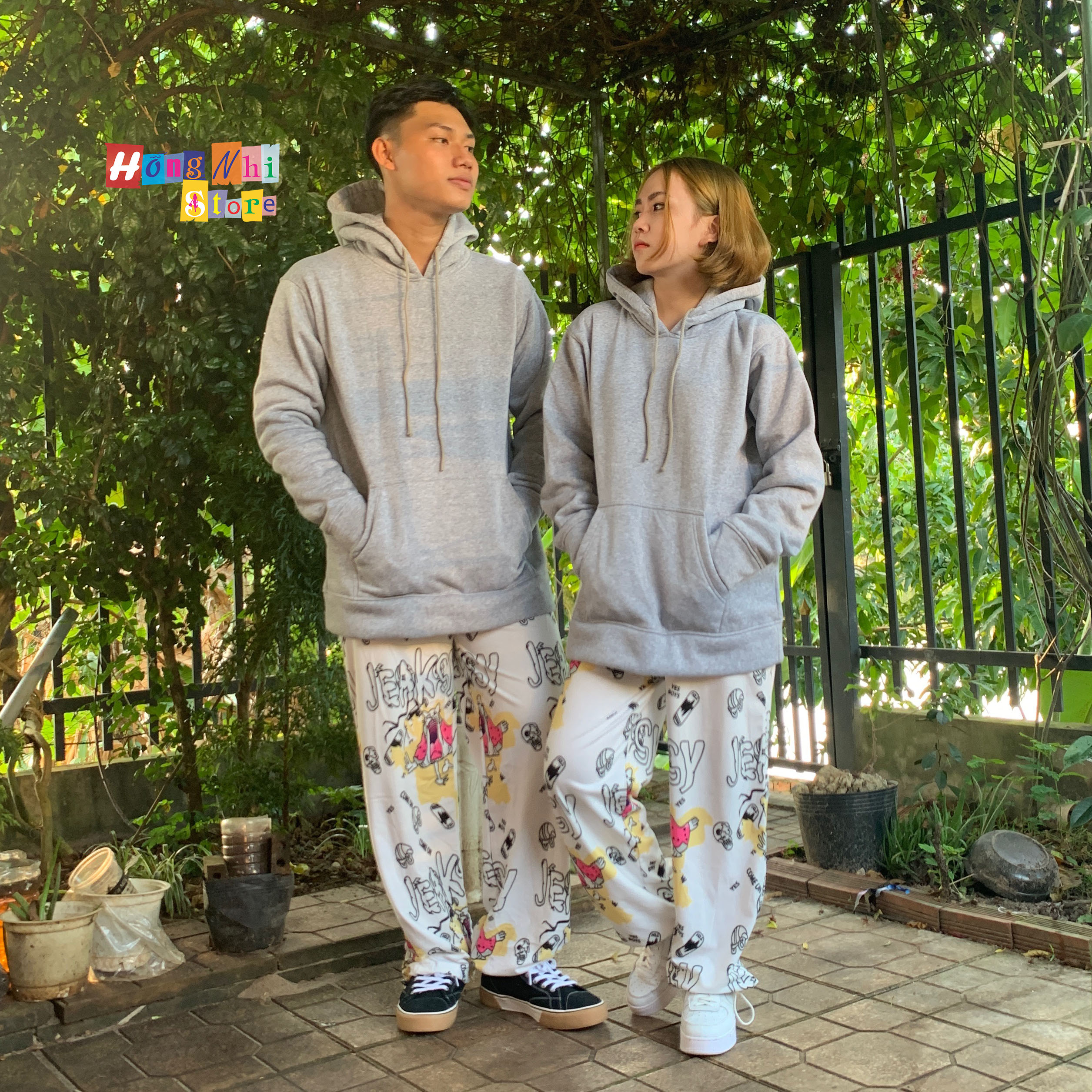 Áo Khoác Hoodie Trơn Ulzzang Unisex Màu Xám Chất Nỉ Bông Cao Cấp Dáng Rộng Nam Nữ - MM