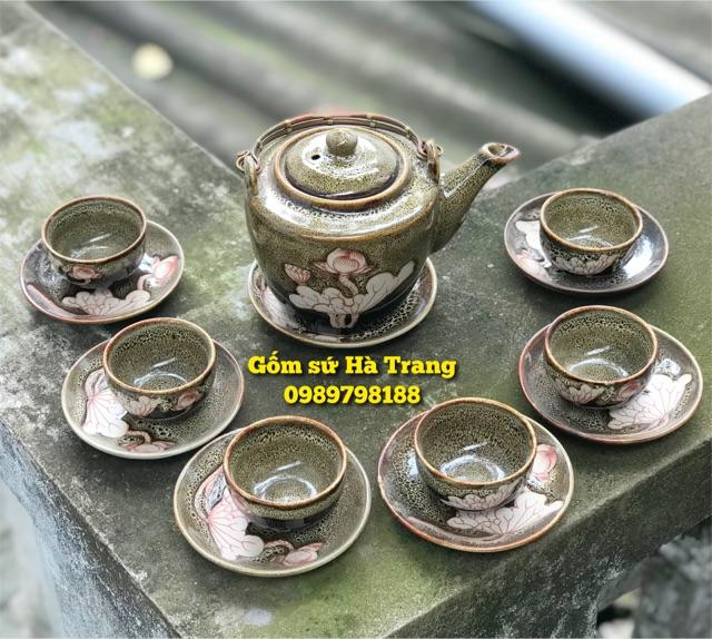 Bộ ấm chén Bát Tràng cao cấp Men hoả biến gấm khắc hoạ tiết sen chìm