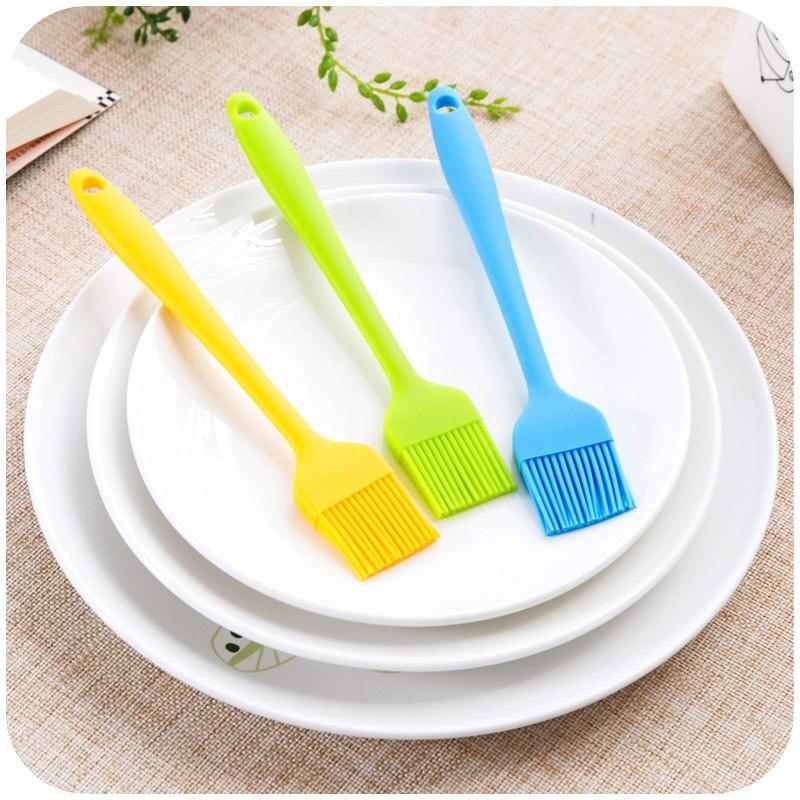 1pc Silicone Oil Brush BBQ Brush Kitchen Bakeware High Temperature Resistant Brush