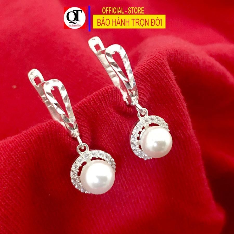 Bông tai nữ ngọc tròn size 5ly dáng dài chốt đeo sát tai gắn đá trắng cao cấp trang sức Bạc Quang Thản - QTBT150