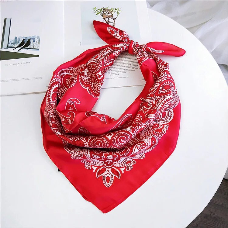 Khăn bandana lụa vuông khăn hiphop BTS - Mã 7045